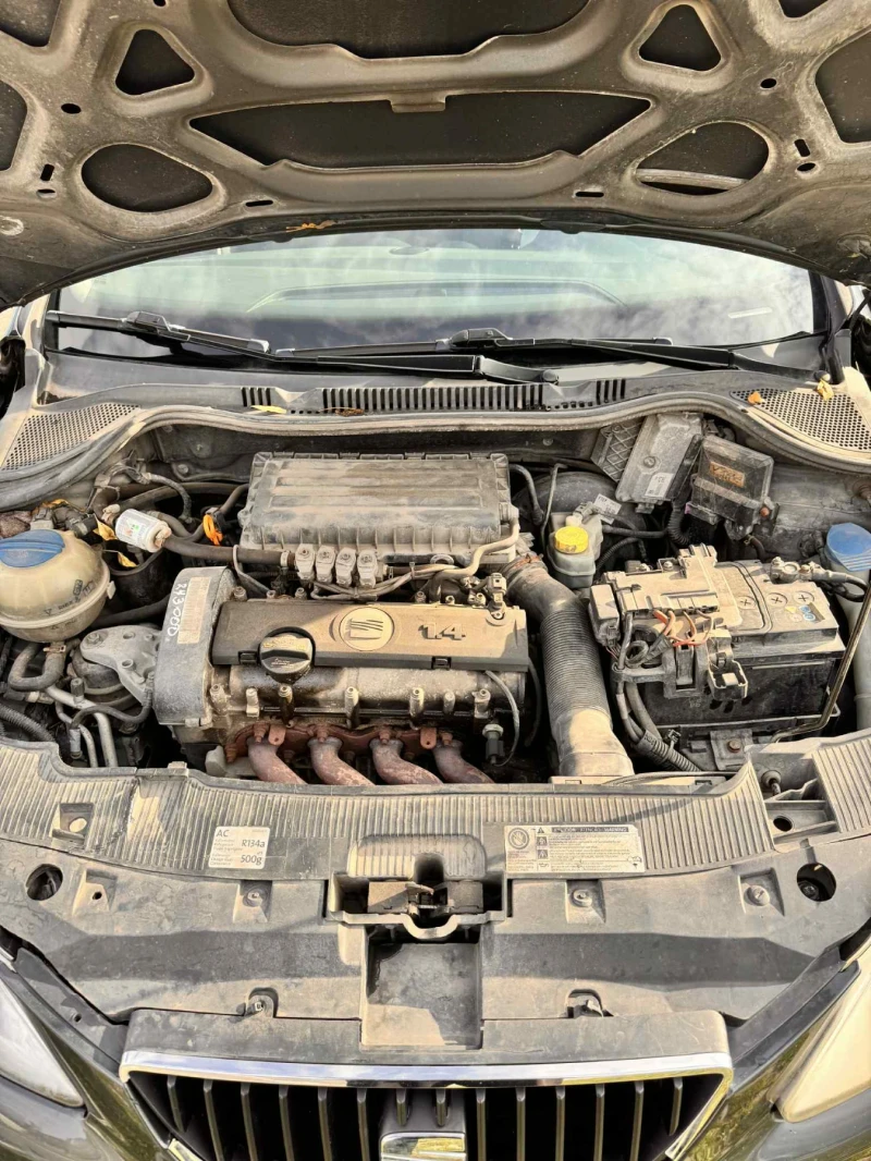 Seat Ibiza 1.4 mpi, снимка 15 - Автомобили и джипове - 52842813