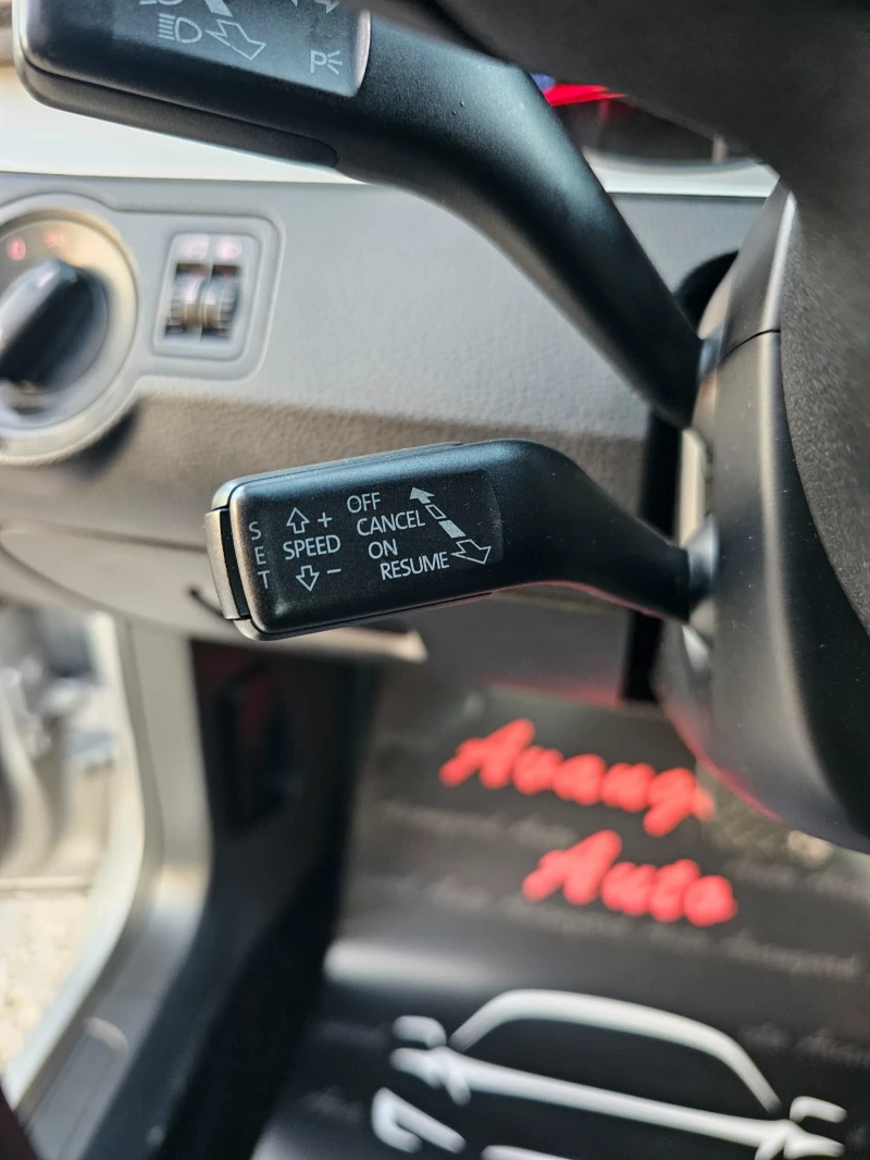 VW Passat 2.0TDI, 140к.с., снимка 13 - Автомобили и джипове - 53169451