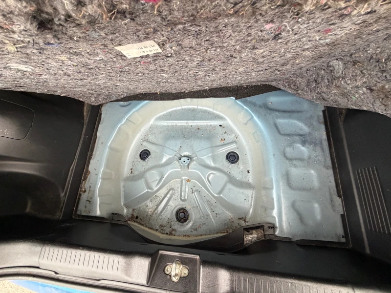 Suzuki Swift 1.2, снимка 15 - Автомобили и джипове - 53212873