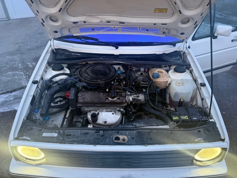 VW Golf, снимка 12 - Автомобили и джипове - 53263798