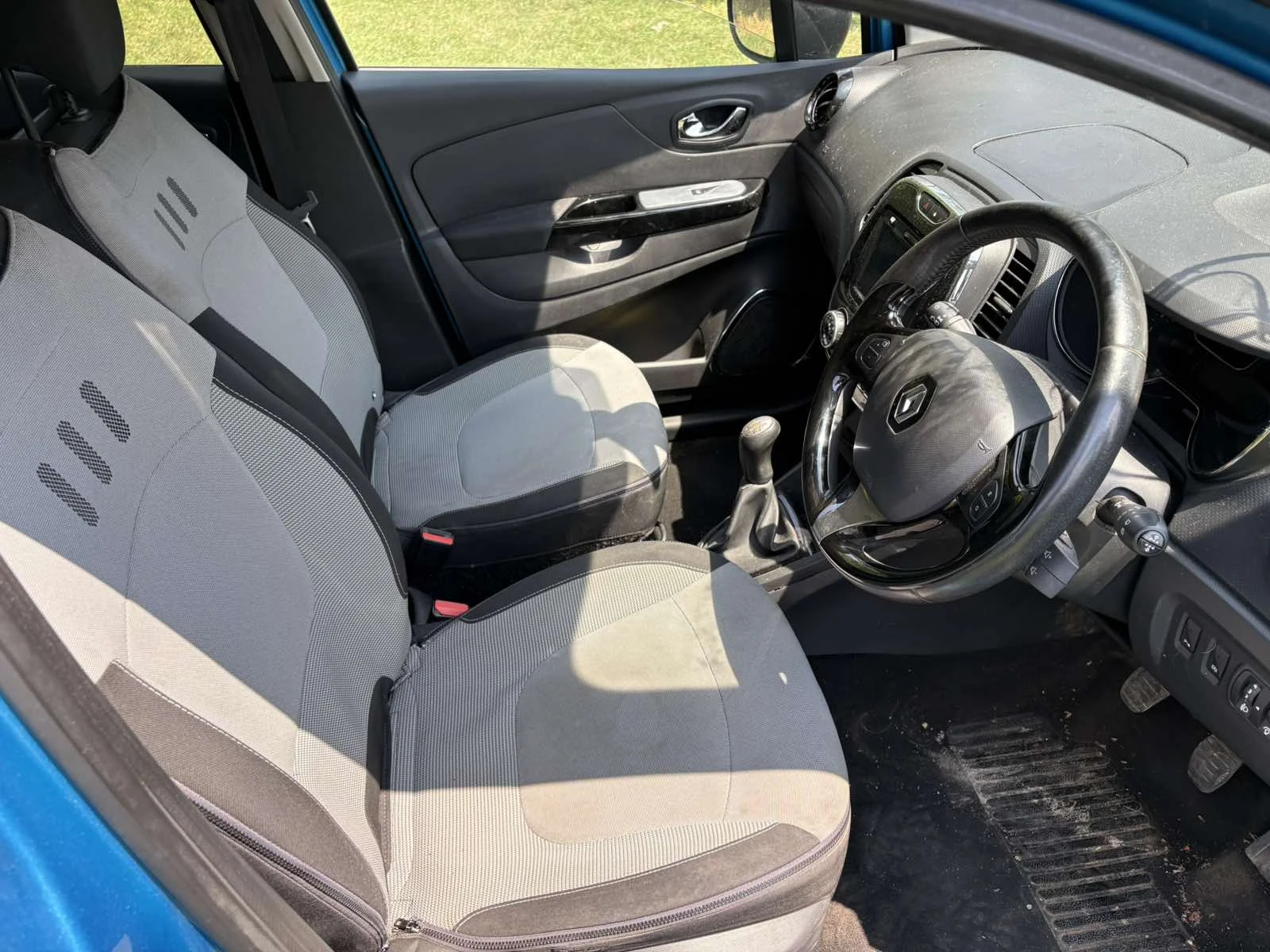 Renault Captur 1.5dci/0.9tce, снимка 7 - Автомобили и джипове - 39858179