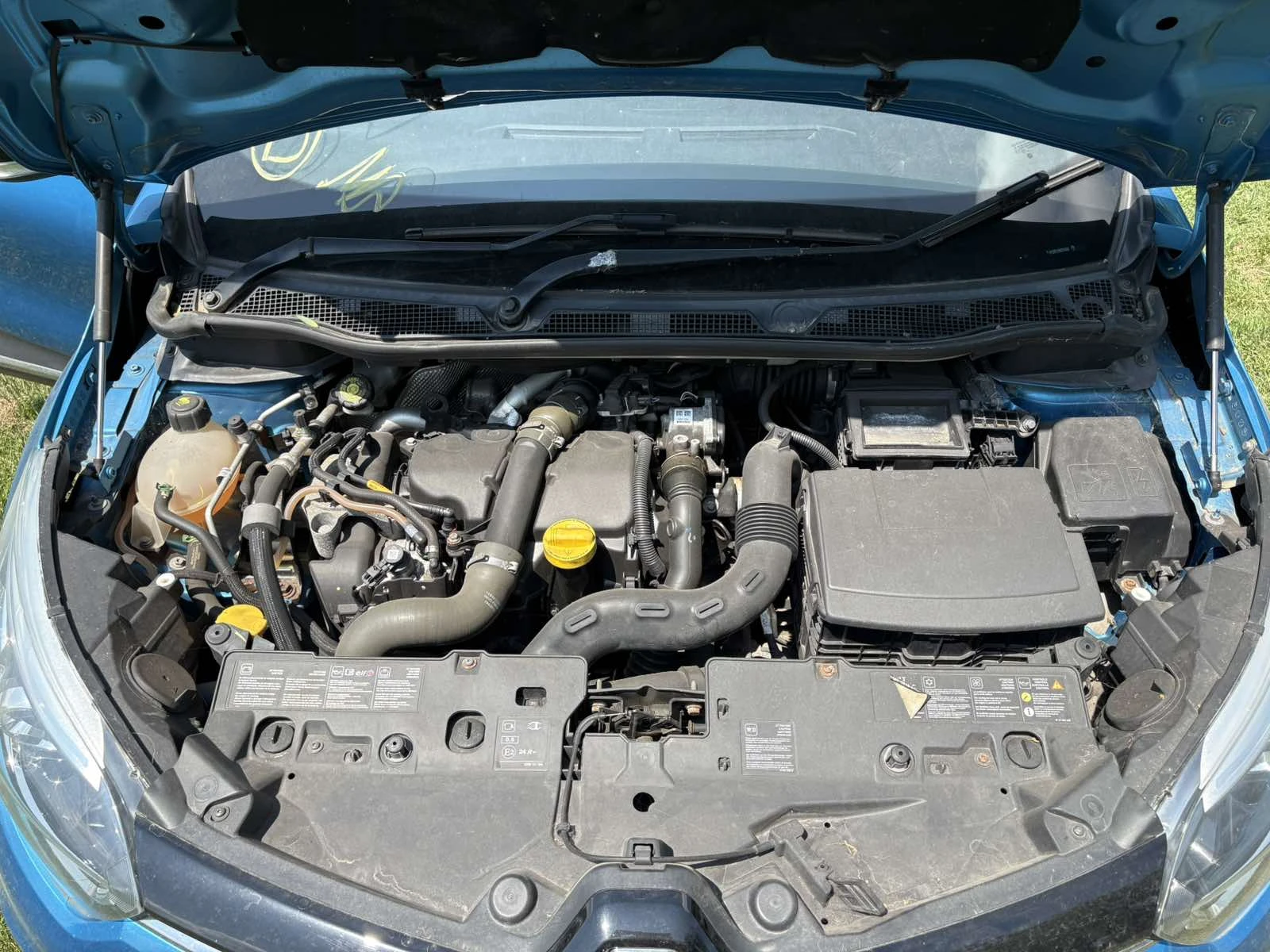 Renault Captur 1.5dci/0.9tce, снимка 9 - Автомобили и джипове - 39858179