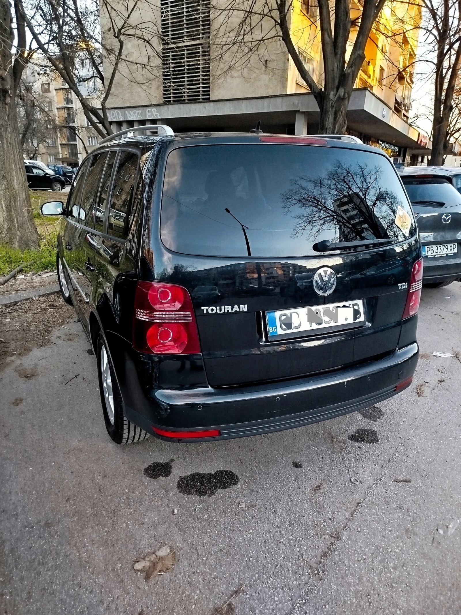 VW Touran 1.9tdi 105кс 6скорости, снимка 3 - Автомобили и джипове - 51058663