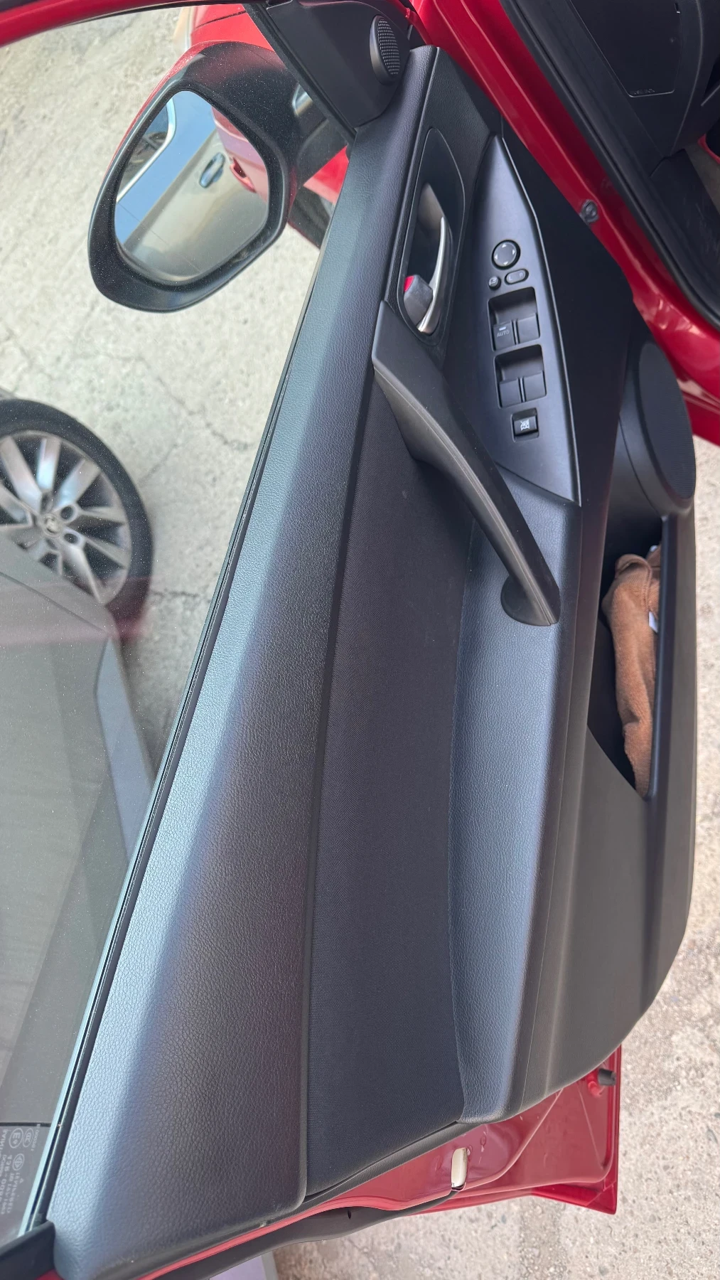 Mazda 3 1.6 - изображение 6