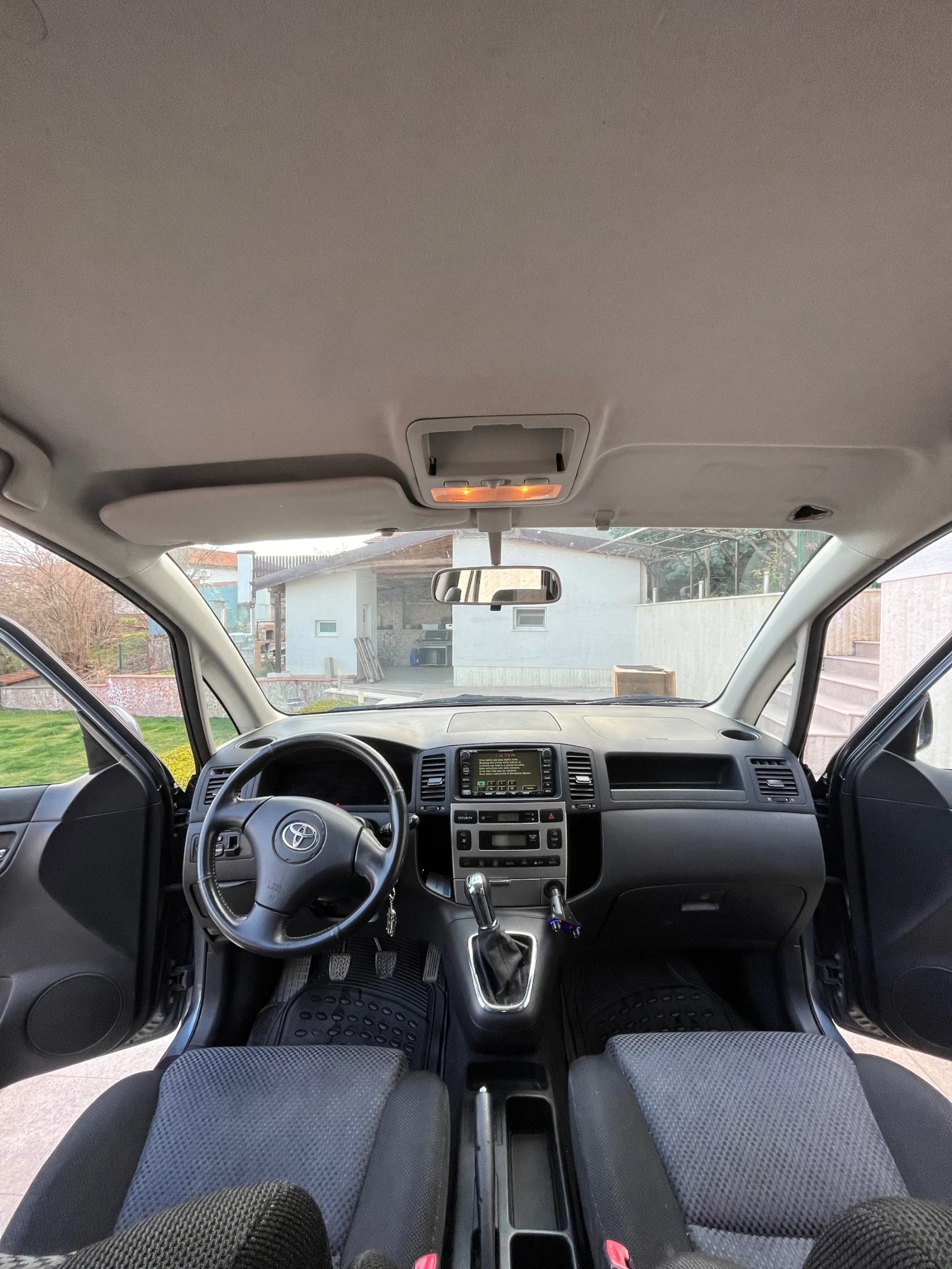 Toyota Corolla verso | Mobile.bg � ����������� 11