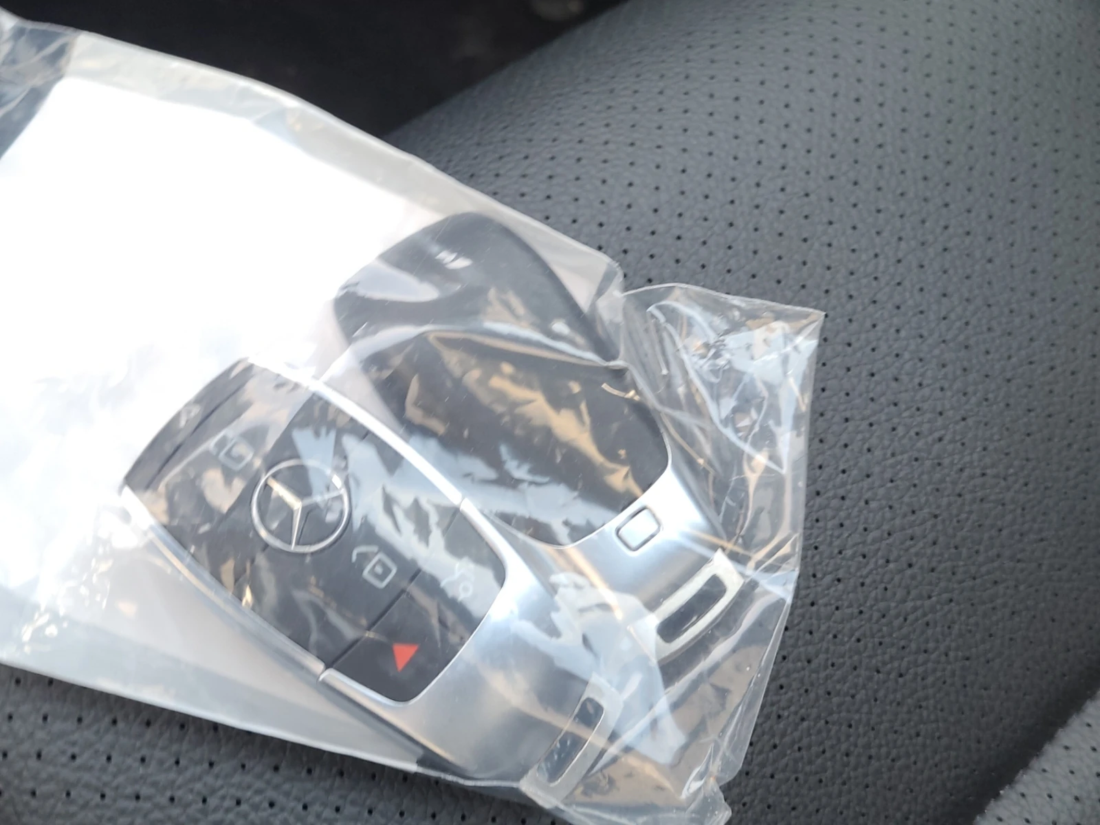 Mercedes-Benz GLS 450  E PLUG-IN HYBRID * ФИНАНСИРАНЕ - изображение 6