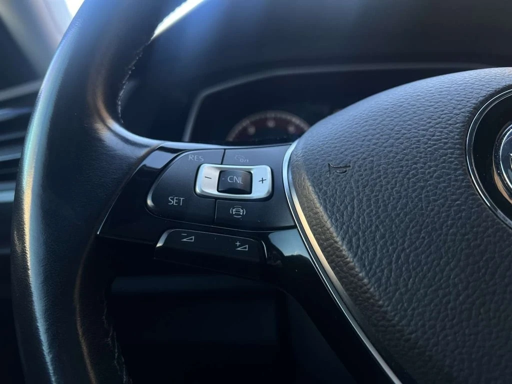 VW Jetta * CARFAX * ���� �� �� | Mobile.bg � ����������� 10