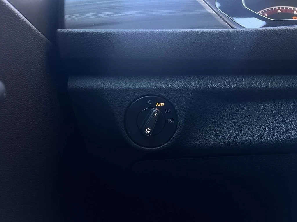 VW Jetta * CARFAX * ���� �� �� | Mobile.bg � ����������� 8