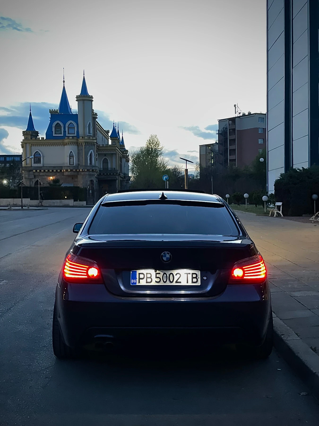 BMW 525  - изображение 8