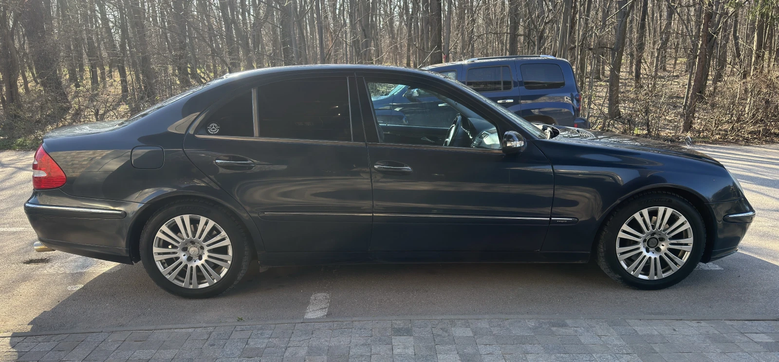 Mercedes-Benz E 320 Автоматик * БАРТЕР * ЛИЗИНГ, снимка 4 - Автомобили и джипове - 53757576