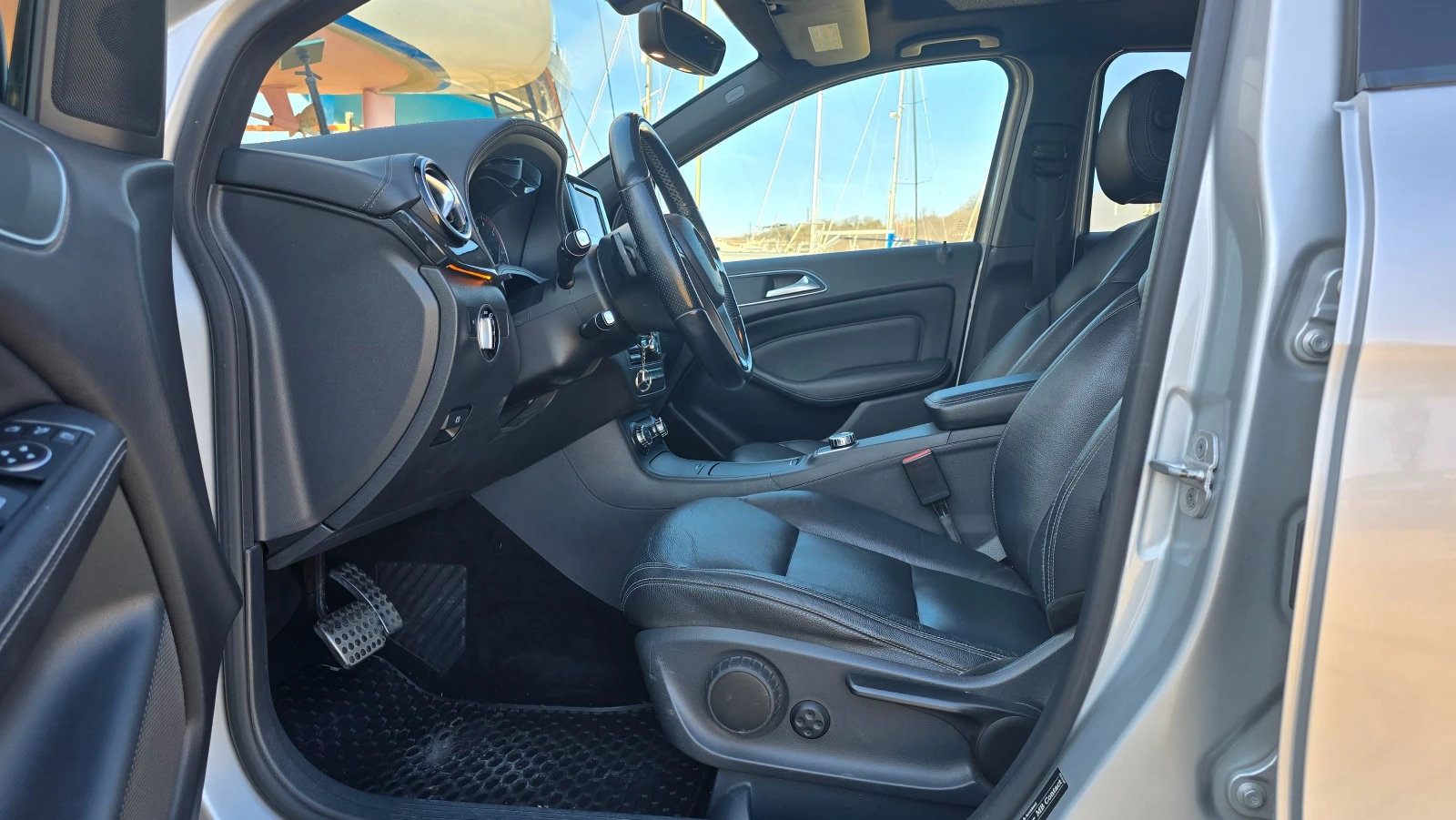 Mercedes-Benz B 200 B 200 CDI, снимка 12 - Автомобили и джипове - 54072361