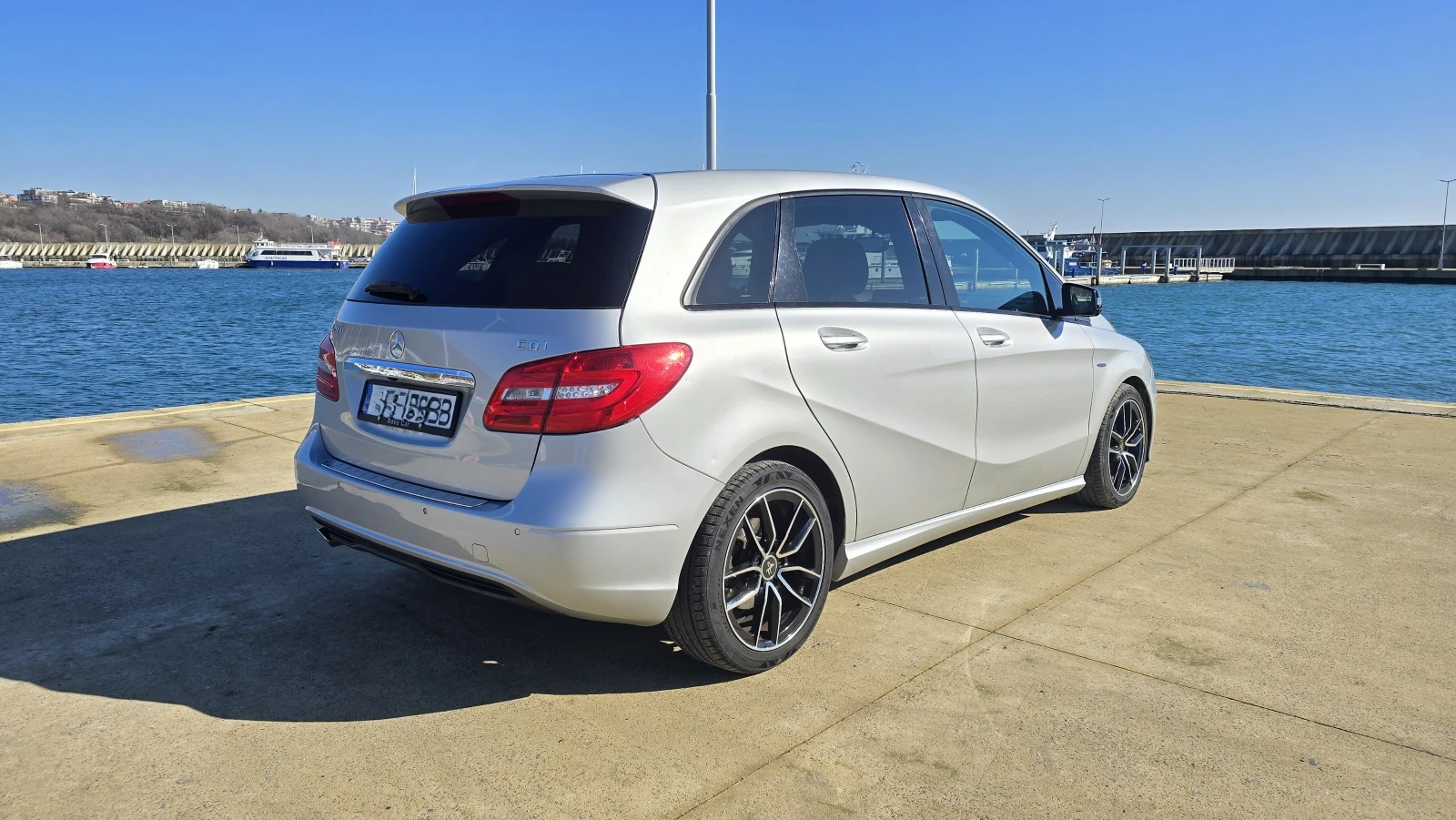 Mercedes-Benz B 200 B 200 CDI, снимка 5 - Автомобили и джипове - 54072361