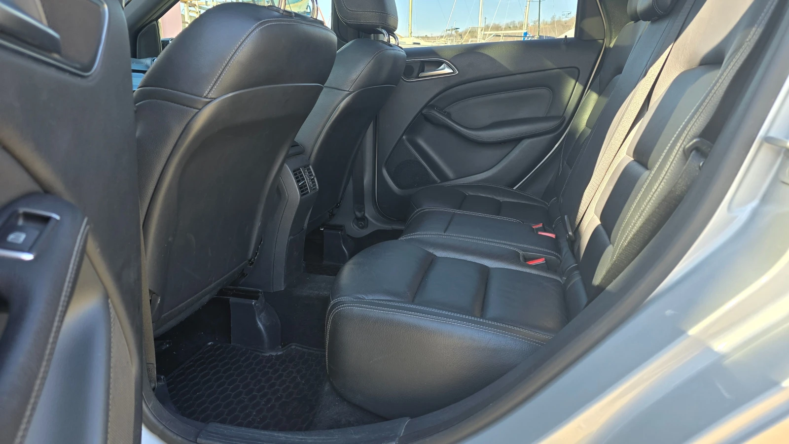 Mercedes-Benz B 200 B 200 CDI, снимка 15 - Автомобили и джипове - 54072361