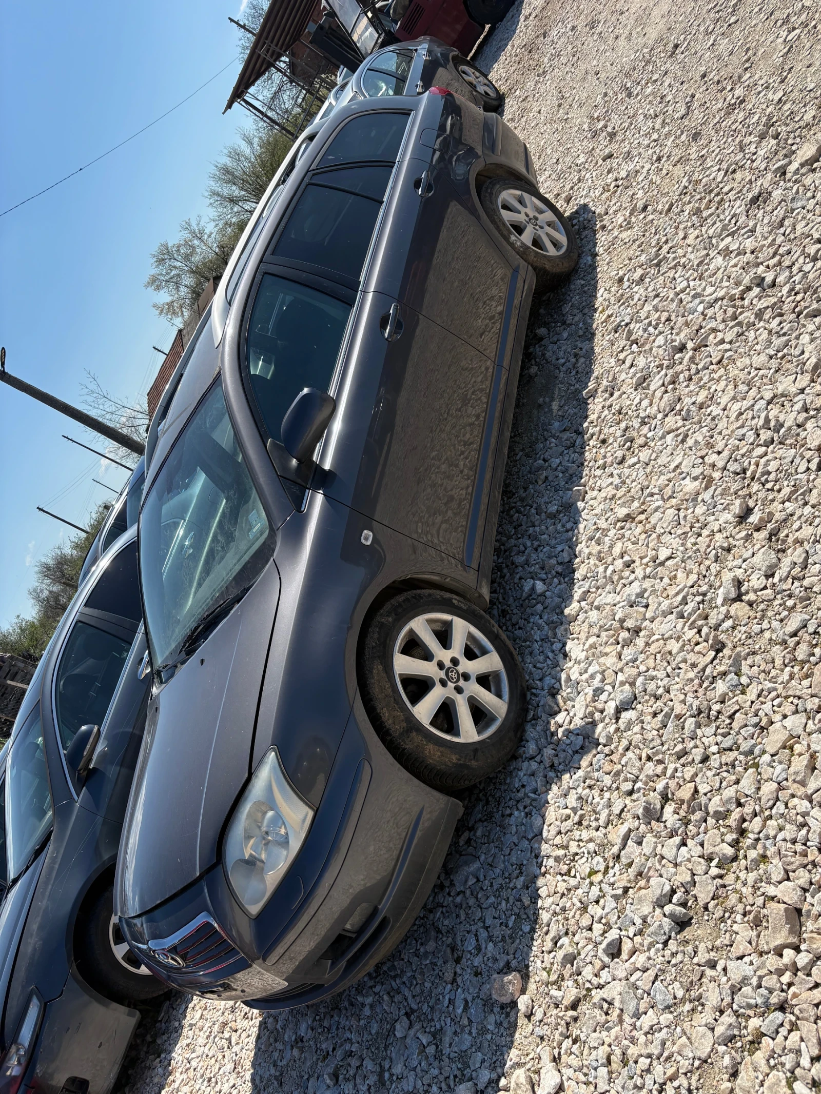 Toyota Avensis 2.0 D-4D, снимка 3 - Автомобили и джипове - 54127821