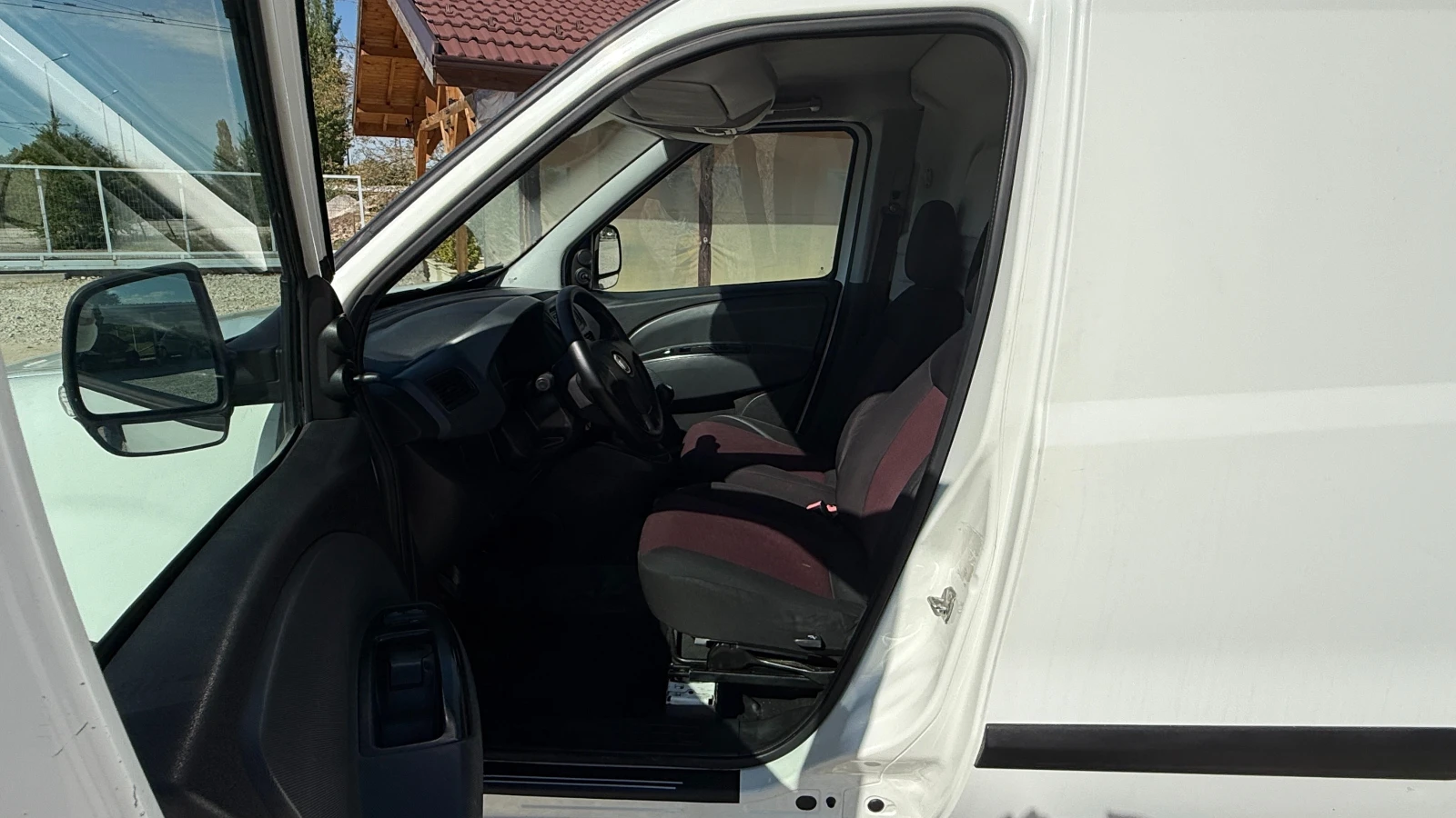 Fiat Doblo 1.3Multijet-90к.с.-ВНОС ИТАЛИЯ, снимка 14 - Автомобили и джипове - 54344577