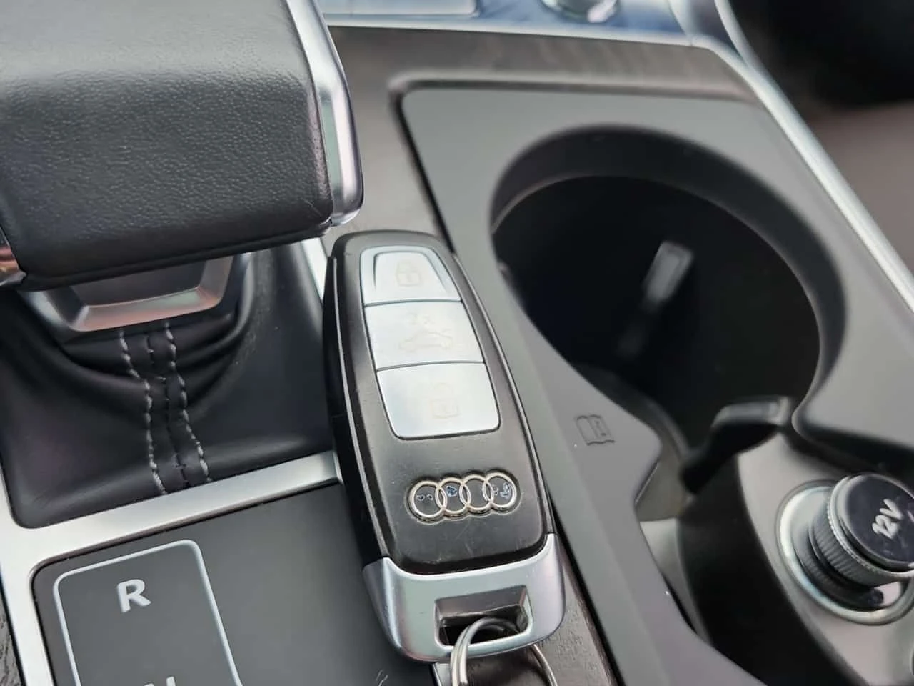 Audi A7 TECHNIK  CARFAX, снимка 8 - Автомобили и джипове - 54379254