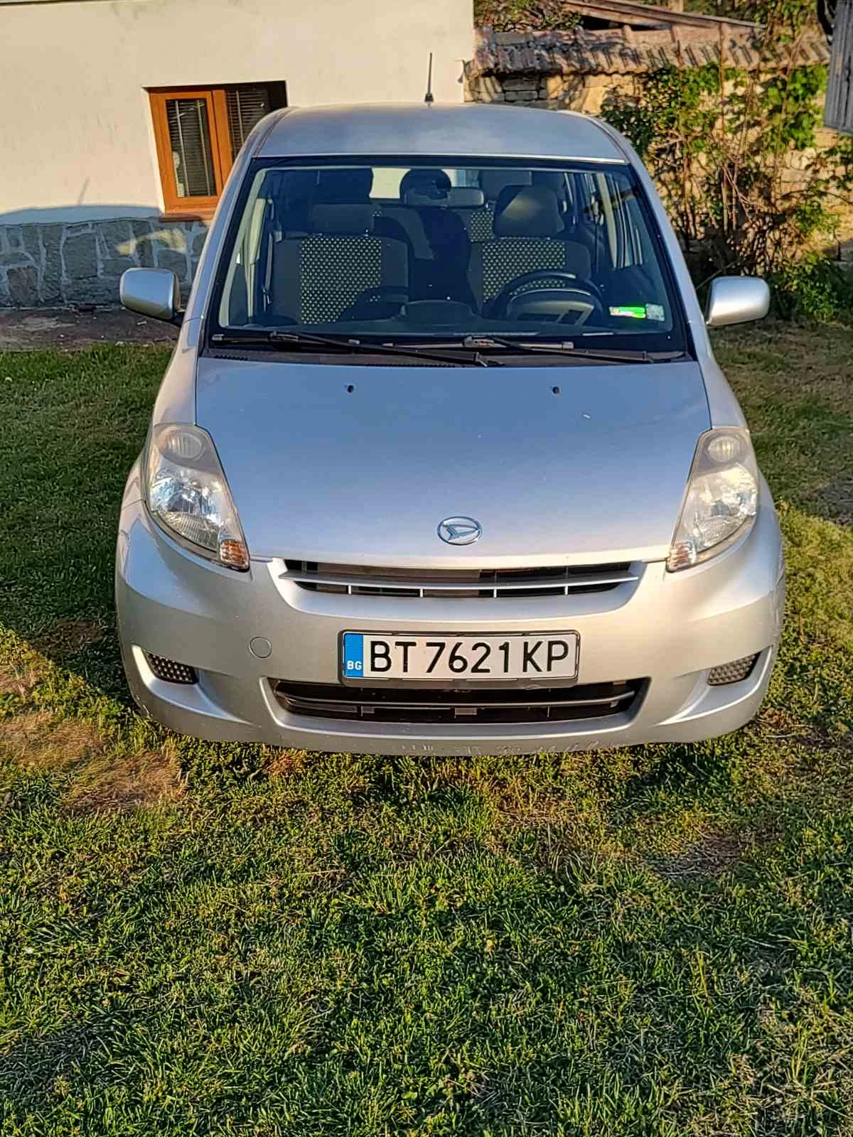 Daihatsu Sirion, снимка 5 - Автомобили и джипове - 54462214