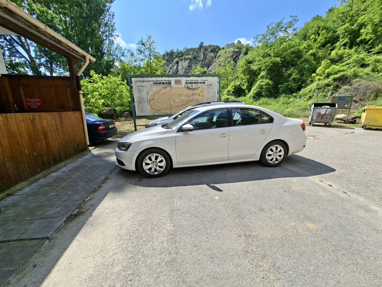 VW Jetta 1, 4 tsi 122hp, снимка 10 - Автомобили и джипове - 54988399