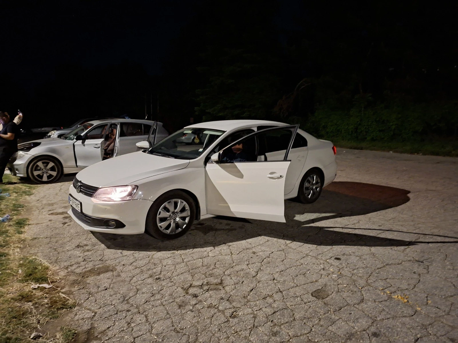 VW Jetta 1, 4 tsi 122hp, снимка 9 - Автомобили и джипове - 54988399