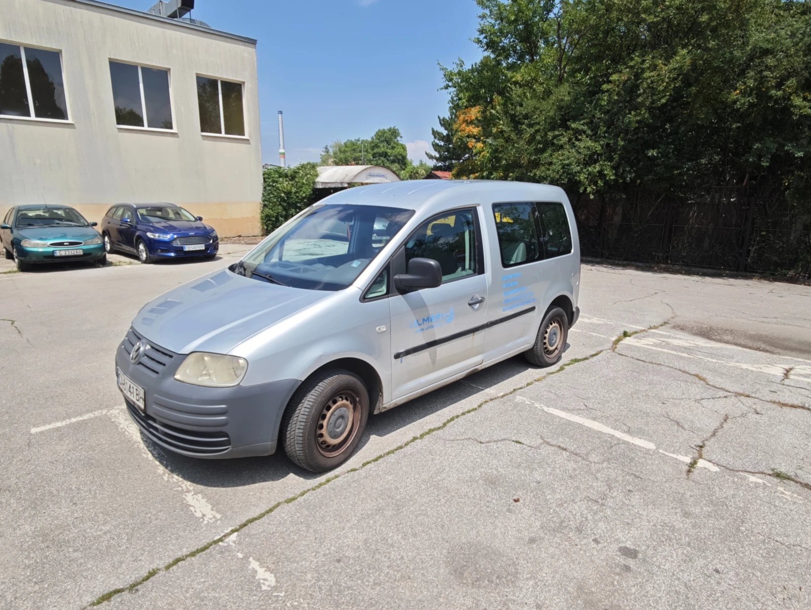 VW Caddy 1.9TDI, снимка 2 - Автомобили и джипове - 55146041