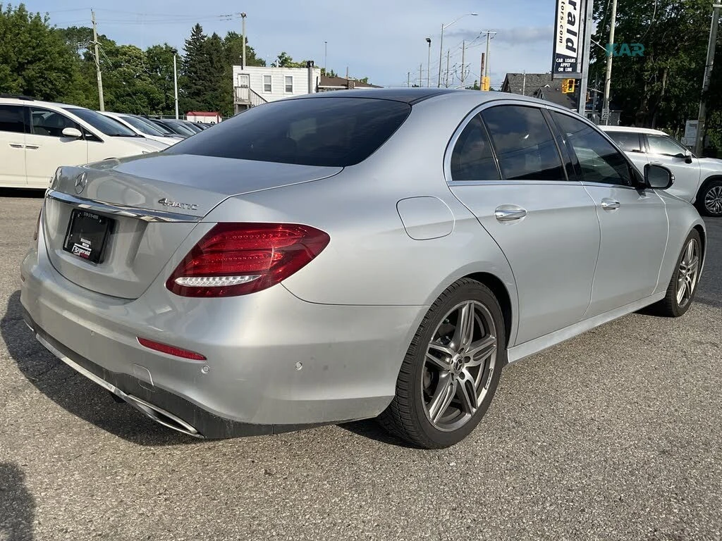 Mercedes-Benz E 300 4MATIC * АвтоКредит * (ЦЕНА ДО БГ), снимка 5 - Автомобили и джипове - 55344754