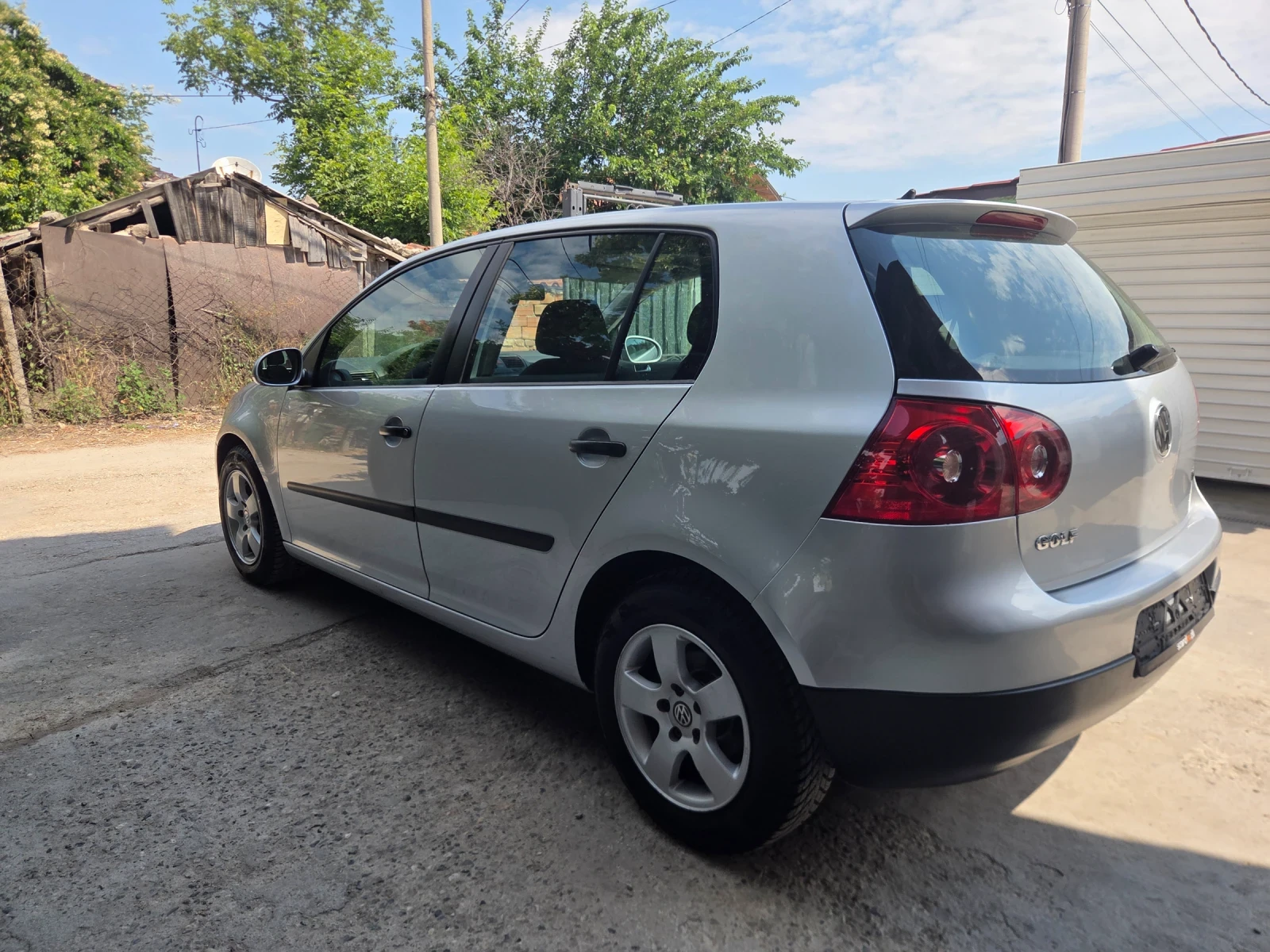 VW Golf 1.9 tdi, снимка 5 - Автомобили и джипове - 55501473