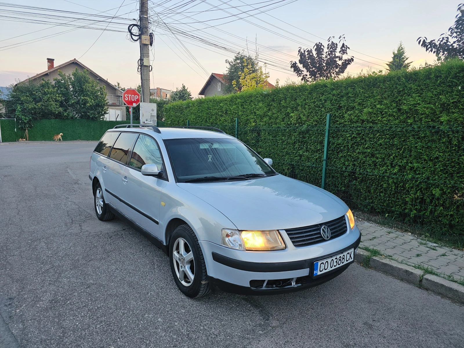 VW Passat 1.9TDI-Гаражно, снимка 10 - Автомобили и джипове - 55707403