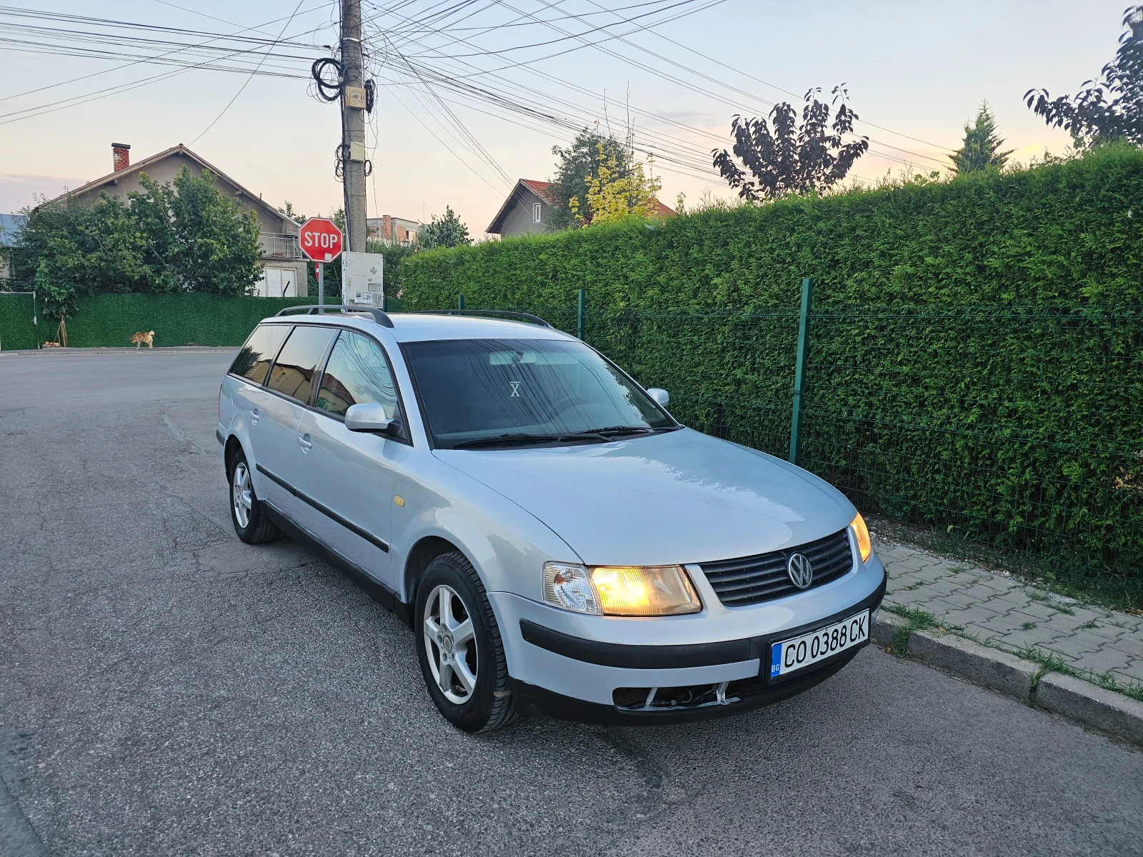 VW Passat 1.9TDI-Гаражно, снимка 11 - Автомобили и джипове - 55707403