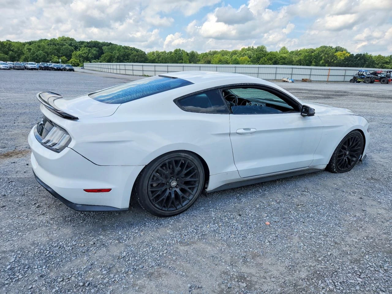 Ford Mustang, снимка 3 - Автомобили и джипове - 55752022