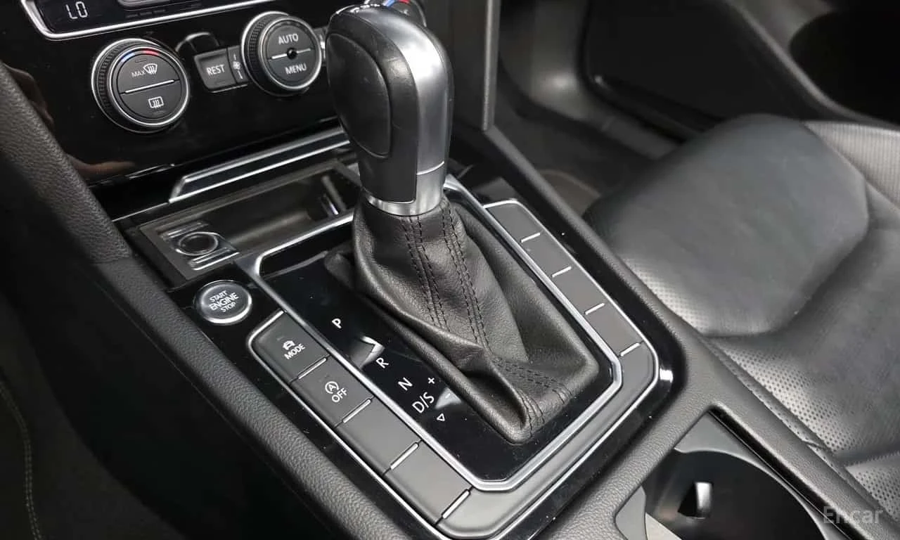 VW Arteon * 2.0 TDI Premium * ЦЕНА ДО БГ, снимка 9 - Автомобили и джипове - 55771434