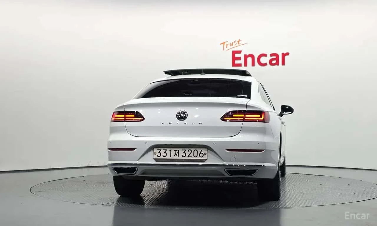 VW Arteon * 2.0 TDI Premium * ЦЕНА ДО БГ, снимка 4 - Автомобили и джипове - 55771434
