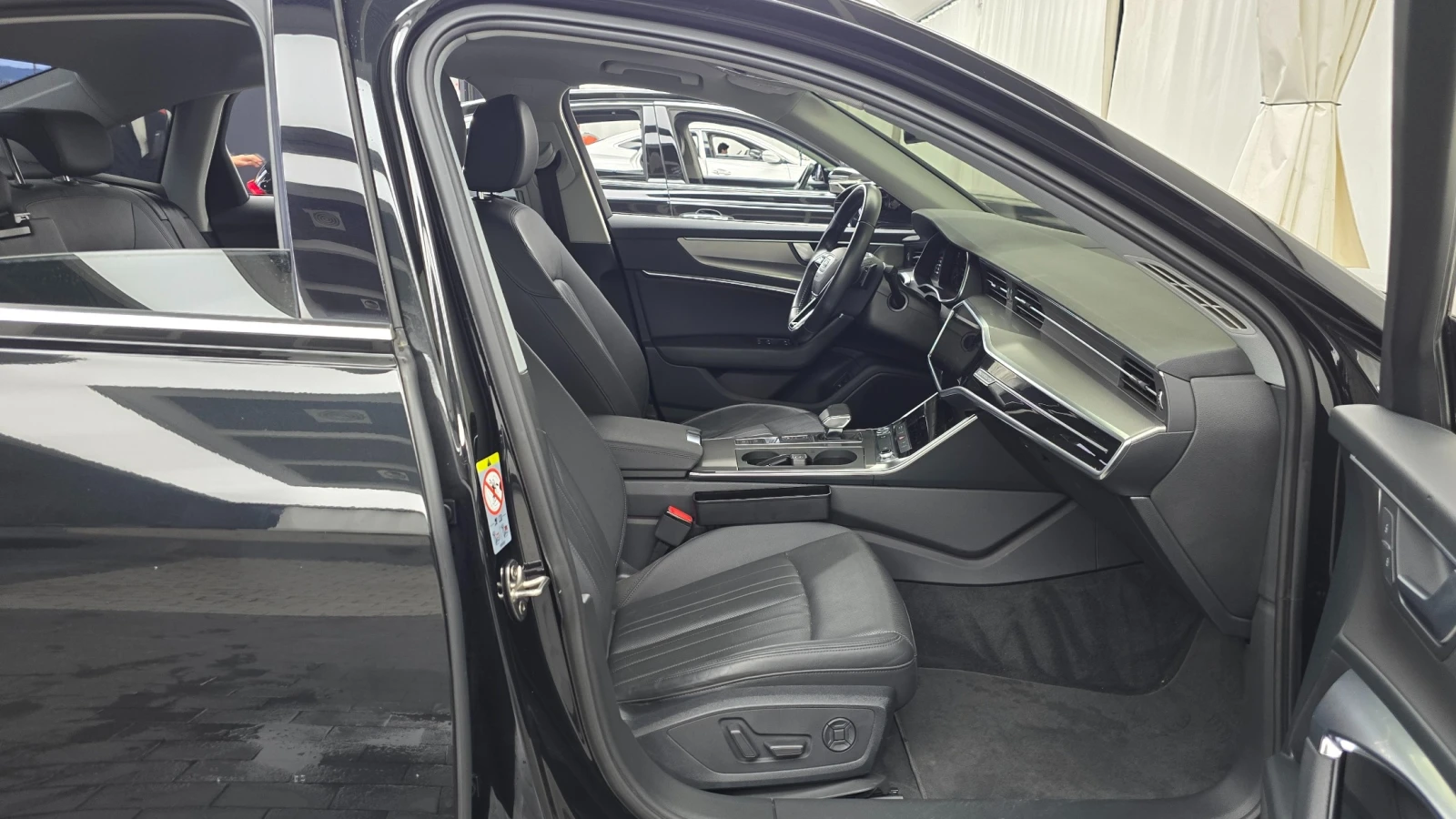 Audi A6 2.0 45TFSI Quattro, FULL , снимка 9 - Автомобили и джипове - 56163450