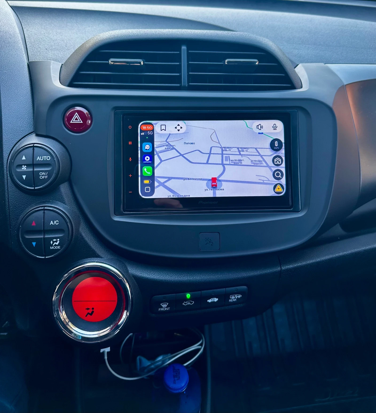 Honda Jazz 1.4i Si FaceLift i-Vtec 24 600km, снимка 11 - Автомобили и джипове - 56248178