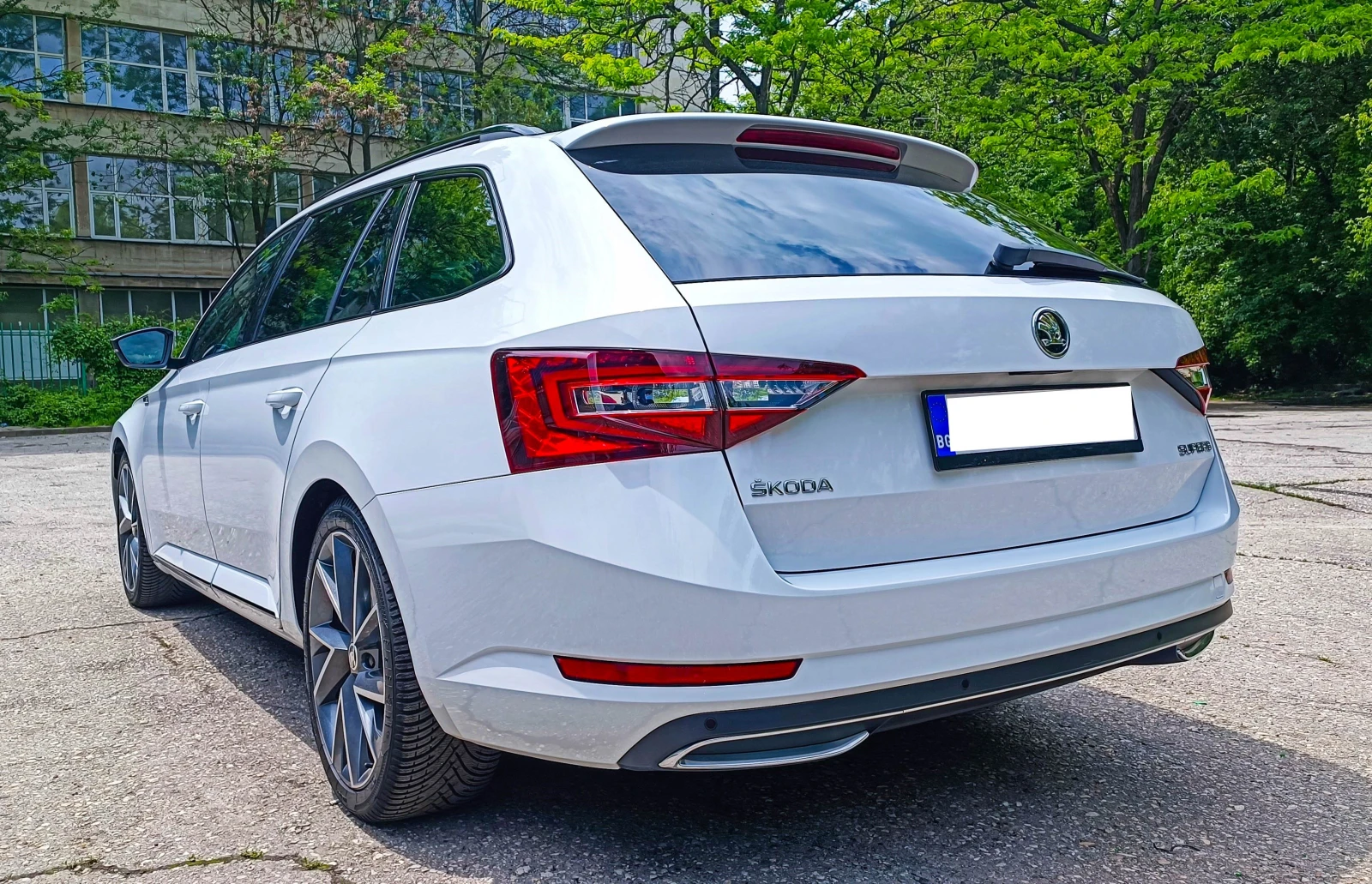 Skoda Superb 2.0 TDI SportLine DCC 7DSG | Mobile.bg � ����������� 5