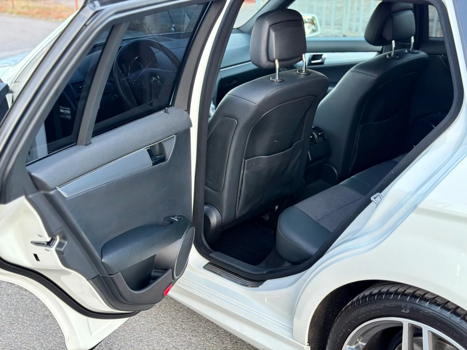Mercedes-Benz C 250 AMG Avantgarde Facelift Automatic ����� �������! | Mobile.bg � ����������� 9