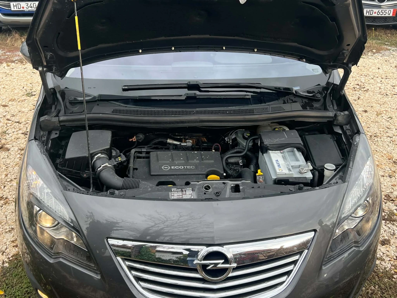 Opel Meriva 1.4 бензин , снимка 16 - Автомобили и джипове - 56684664