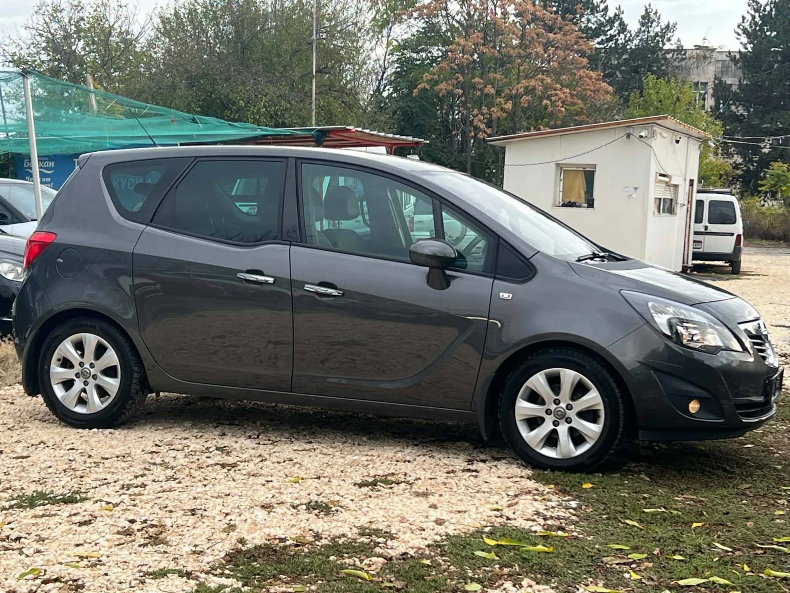 Opel Meriva 1.4 бензин , снимка 10 - Автомобили и джипове - 56684664