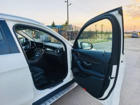 Mercedes-Benz GLC 220 4MATIC, снимка 10