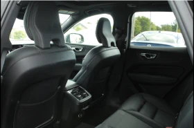 Volvo XC60 T6* MOMENTUM* ДИГИТАЛНО* ТАБЛО* КАМЕРА* МАСАЖ* ДИС - 30700 лв. / 15696.66 € - 91376787 15