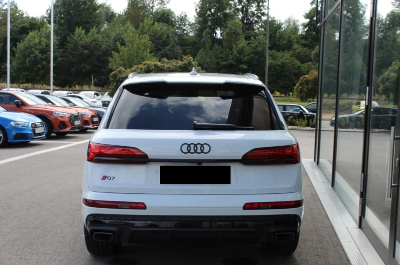 Audi Q7 50 TDI/FACELIFT/S-LINE/B&O/PANO/21/7-МЕСТЕН/, снимка 5 - Автомобили и джипове - 47229638