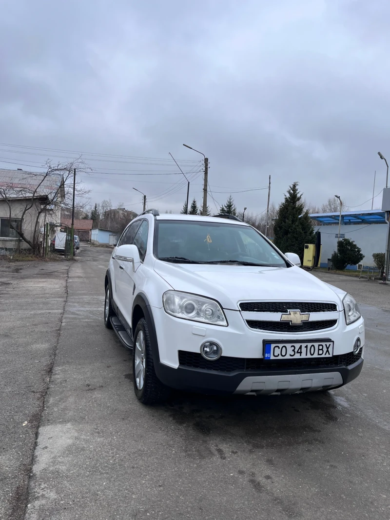 Chevrolet Captiva 2.4 бензин/газ 4х4, снимка 3 - Автомобили и джипове - 48237845