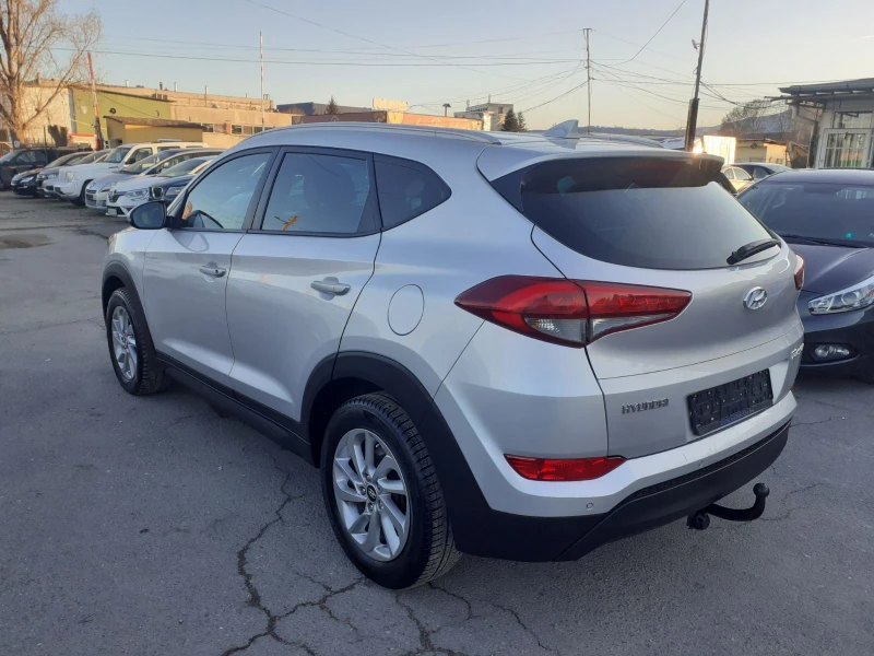 Hyundai Tucson 1, 7 CRDI EVRO 6B.DVD TV  KAMERA 6KC. , снимка 3 - Автомобили и джипове - 49377043