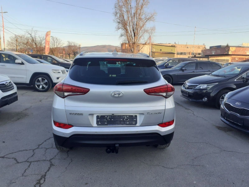 Hyundai Tucson 1, 7 CRDI EVRO 6B.DVD TV  KAMERA 6KC. , снимка 5 - Автомобили и джипове - 49377043