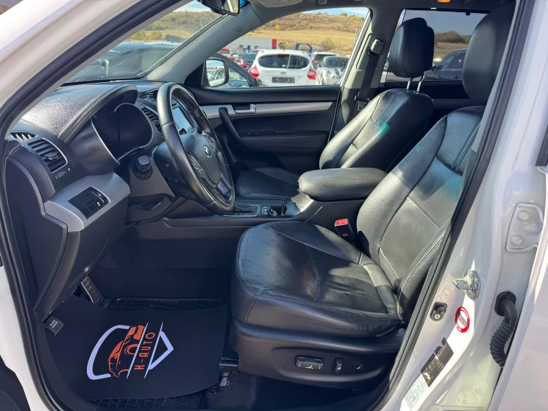 Kia Sportage 2.4 GDi / Navi / Pano / Обдухване, снимка 5 - Автомобили и джипове - 50390603