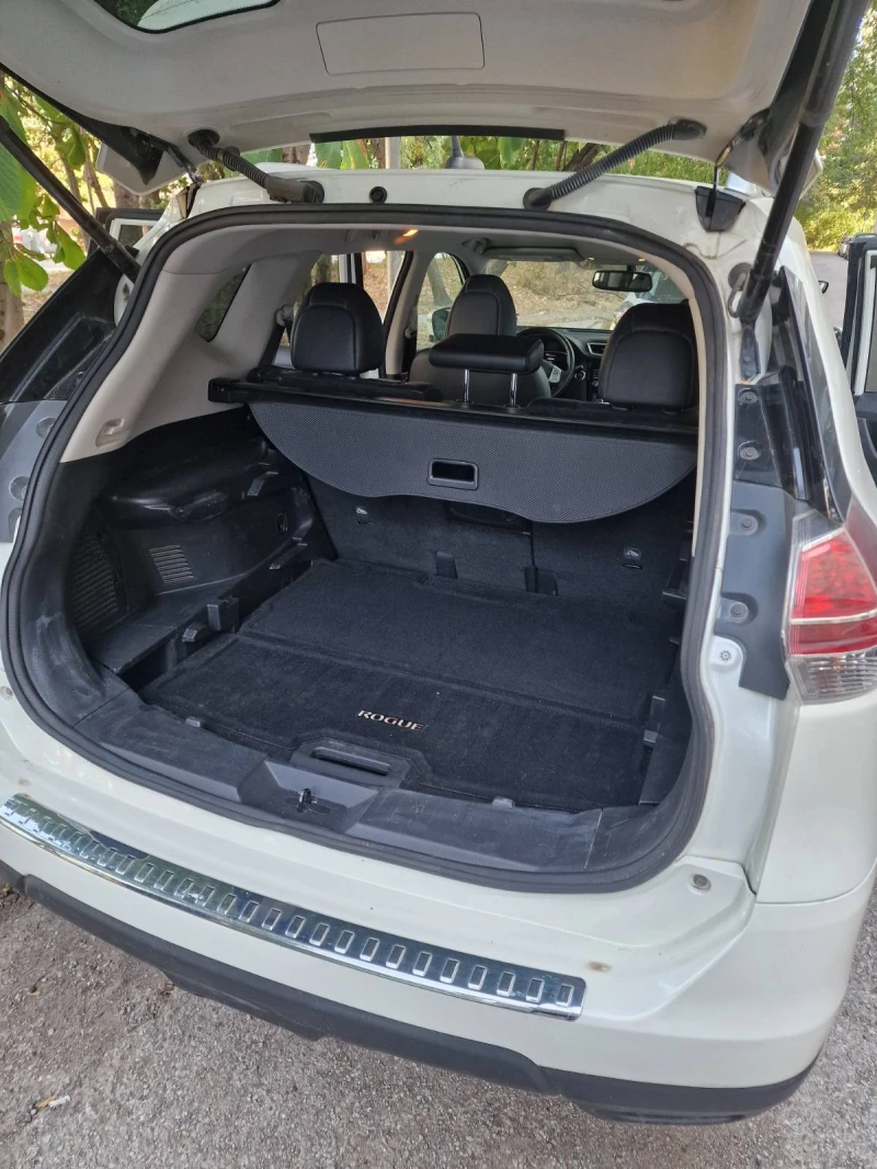 Nissan Rogue, снимка 5 - Автомобили и джипове - 52294395