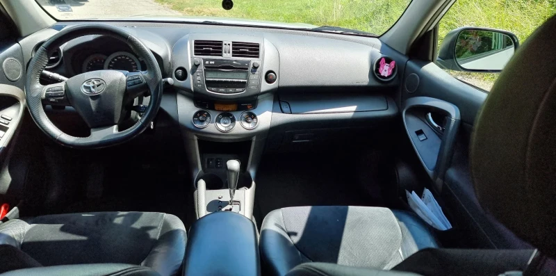 Toyota Rav4, снимка 8 - Автомобили и джипове - 51894080
