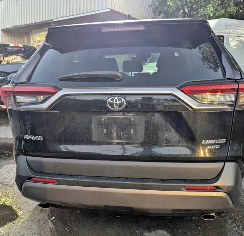 Toyota Rav4 LIMITED * * HYBRID * * CARFAX * * АВТО КРЕДИТ * * , снимка 4 - Автомобили и джипове - 52458657