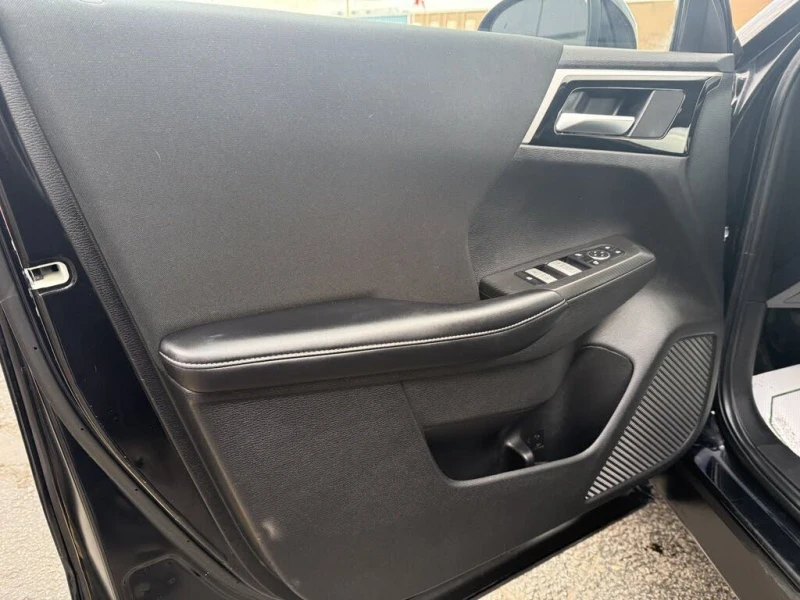 Mitsubishi Outlander ES S-AWC * CARFAX* * АвтоКредит* (ЦЕНА ДО БГ), снимка 16 - Автомобили и джипове - 52585214