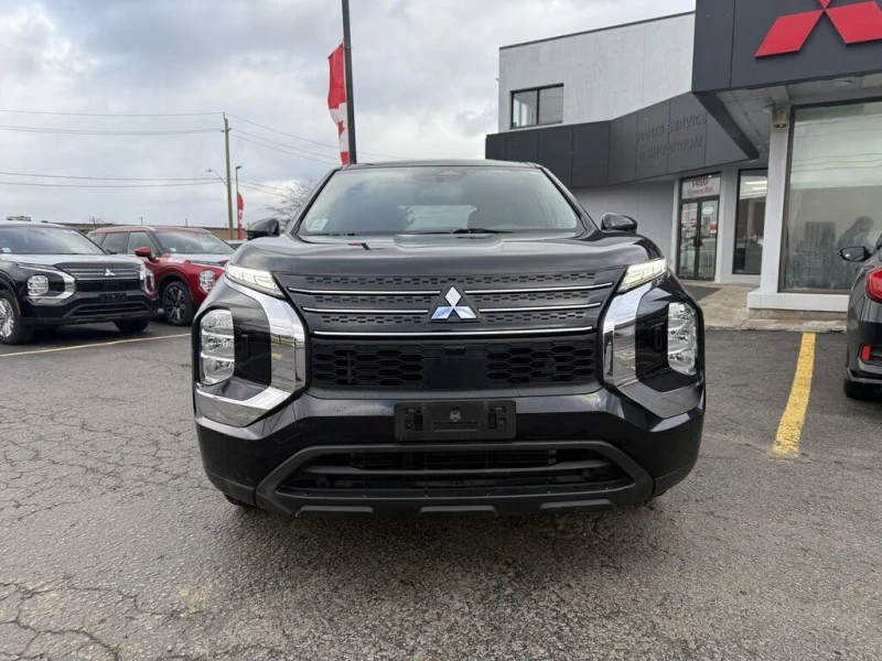 Mitsubishi Outlander ES S-AWC * CARFAX* * АвтоКредит* (ЦЕНА ДО БГ), снимка 3 - Автомобили и джипове - 52585214