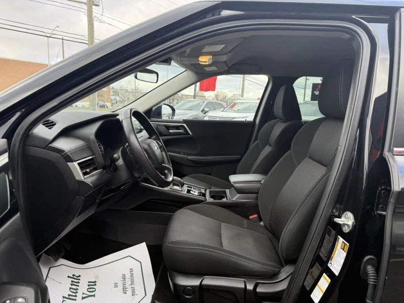 Mitsubishi Outlander ES S-AWC * CARFAX* * АвтоКредит* (ЦЕНА ДО БГ), снимка 12 - Автомобили и джипове - 52585214